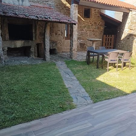 Casa Paris By Incostadamorte Dumbria Εξωτερικό φωτογραφία