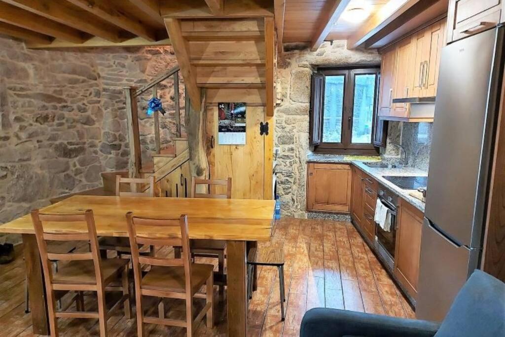 Casa Paris By Incostadamorte Dumbria Εξωτερικό φωτογραφία